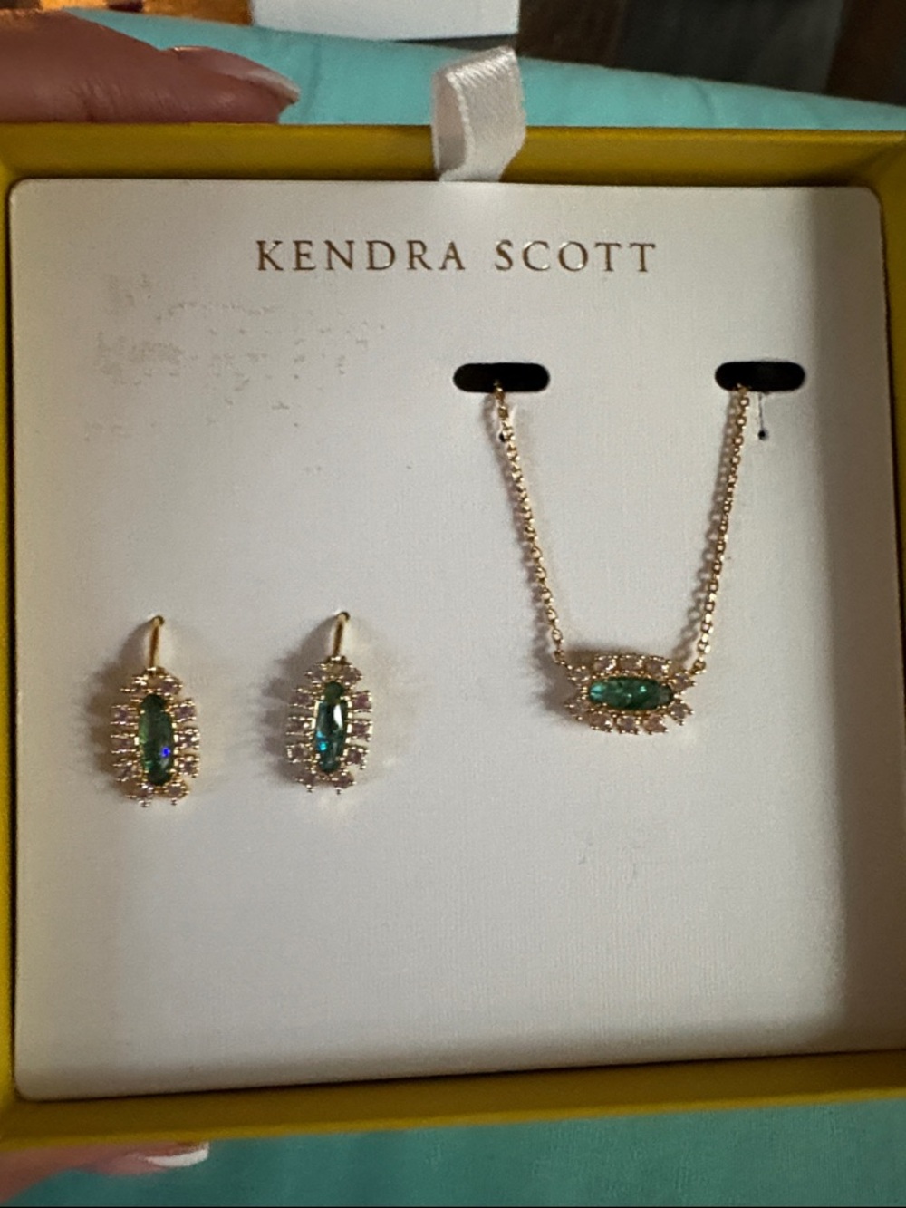 Kendra Scott Emma Framed Gold/Green Necklace Set with CZ stones New ***